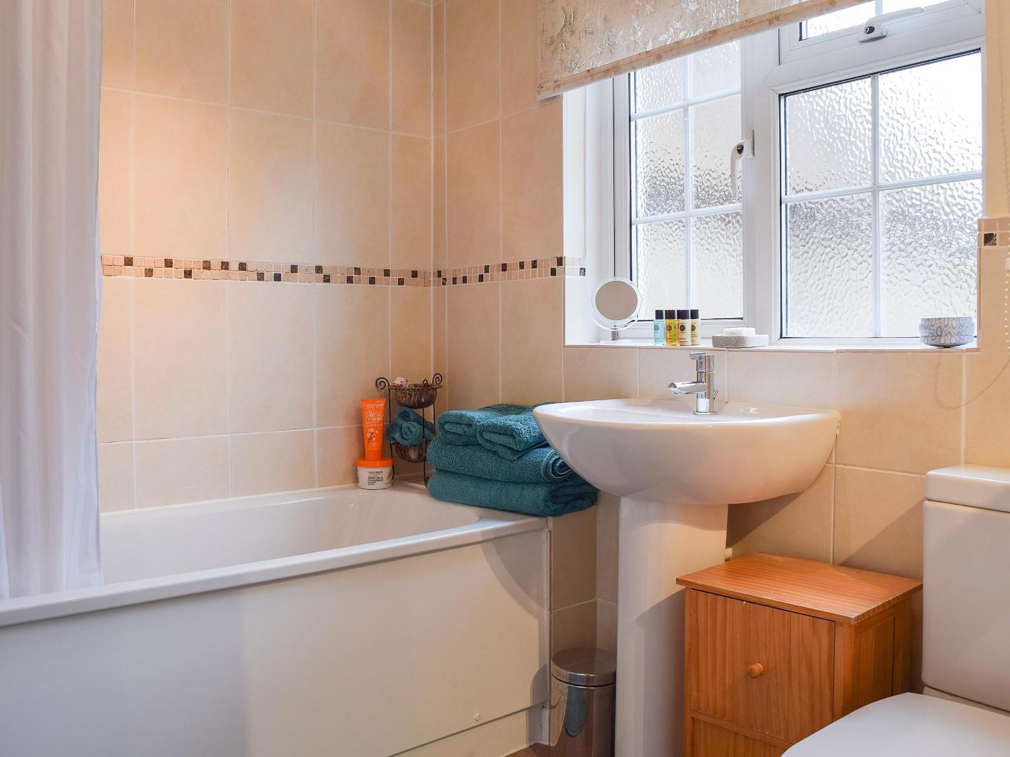 Westover Cottage Wootton  エクステリア 写真